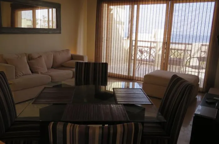 Azzurra Two-bedroom At Sahl Hasheesh Apartment *