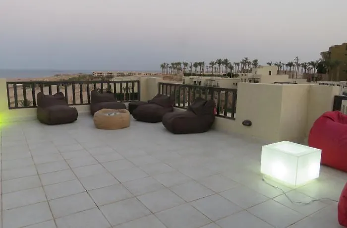 Azzurra Two-bedroom At Sahl Hasheesh Apartment