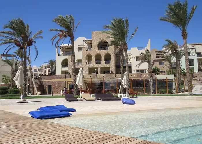 Azzurra Two-bedroom At Sahl Hasheesh Apartment *